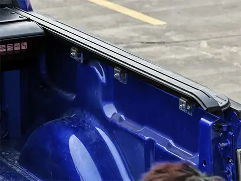 Manual Hard Aluminum Retractable Tonneau Cover for Ford Jeep